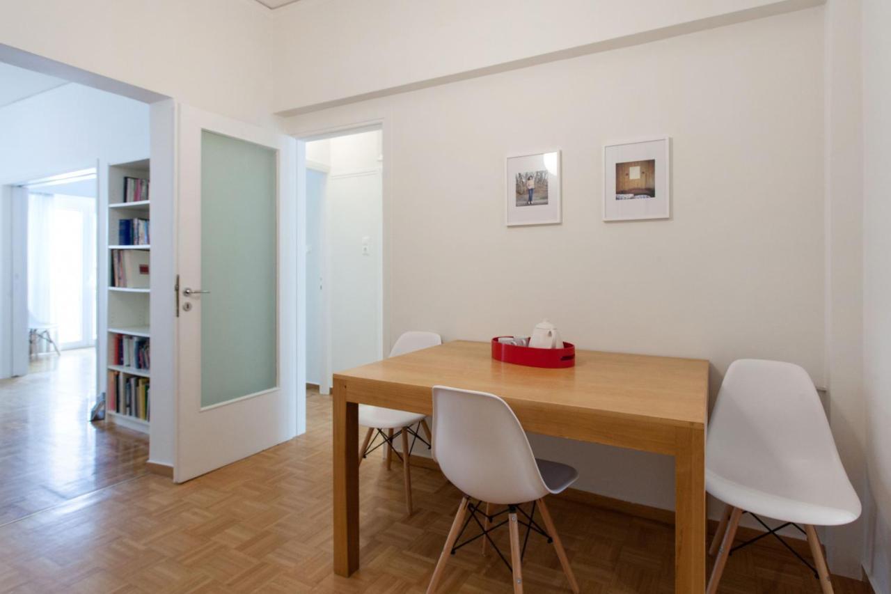 2 Bdrm Apt For Up To 6 Guests Next To Acropolis Museum Athena Bagian luar foto
