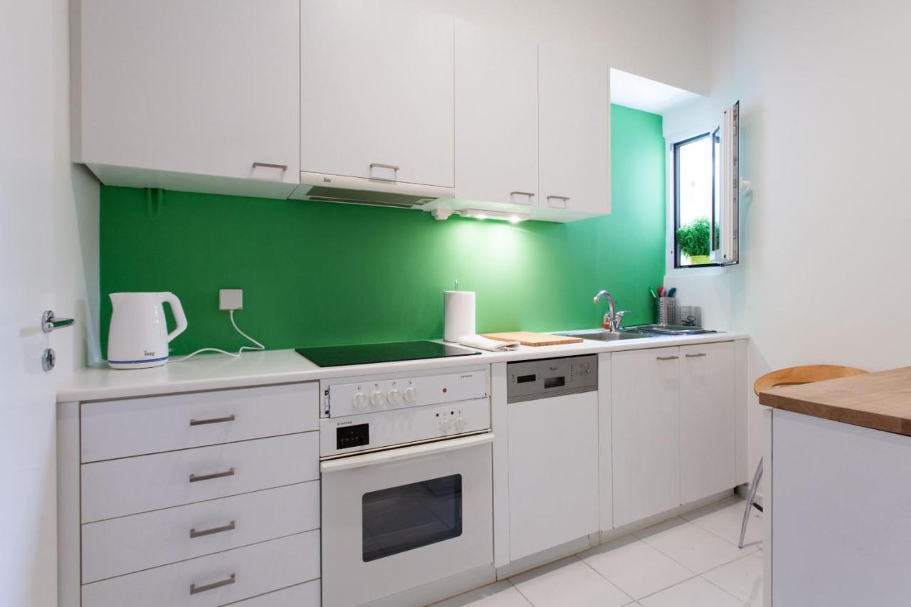 2 Bdrm Apt For Up To 6 Guests Next To Acropolis Museum Athena Bagian luar foto