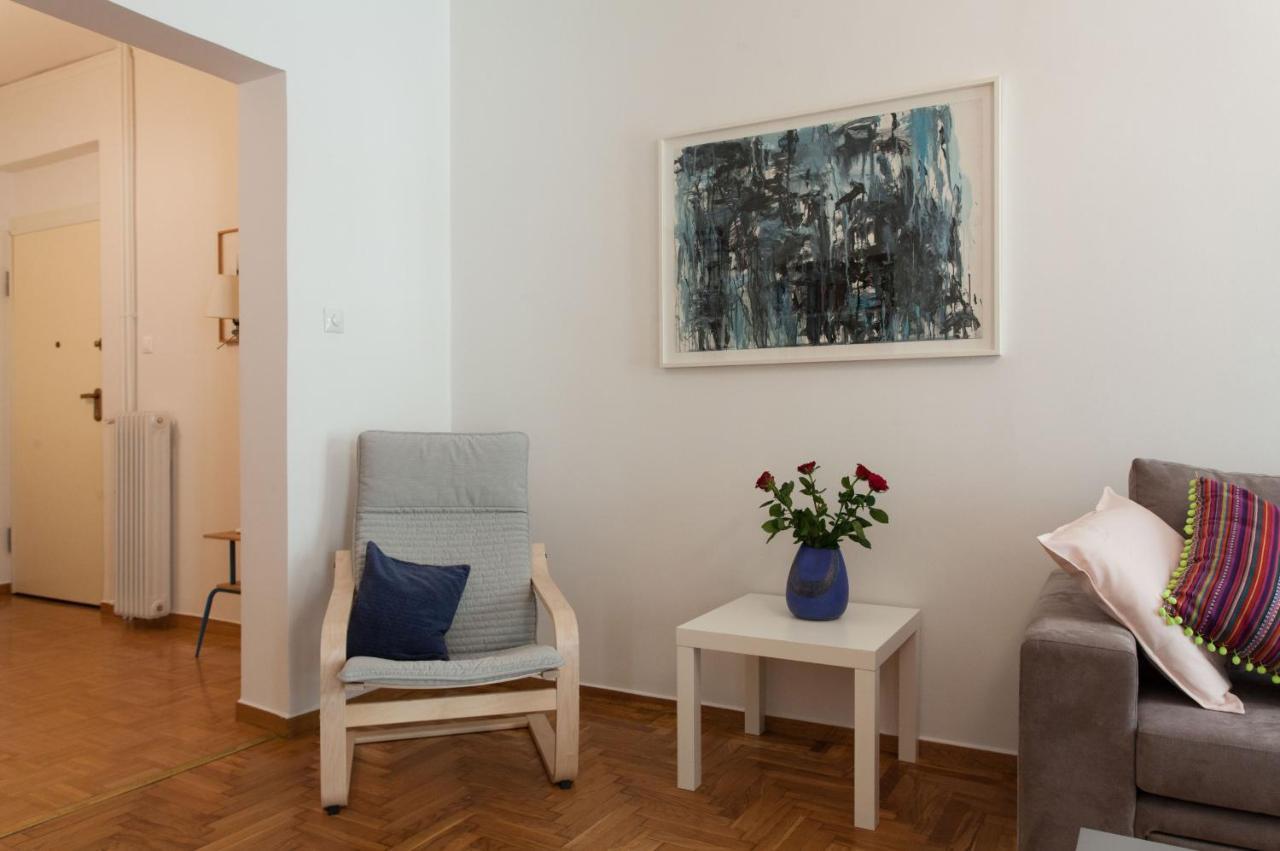 2 Bdrm Apt For Up To 6 Guests Next To Acropolis Museum Athena Bagian luar foto