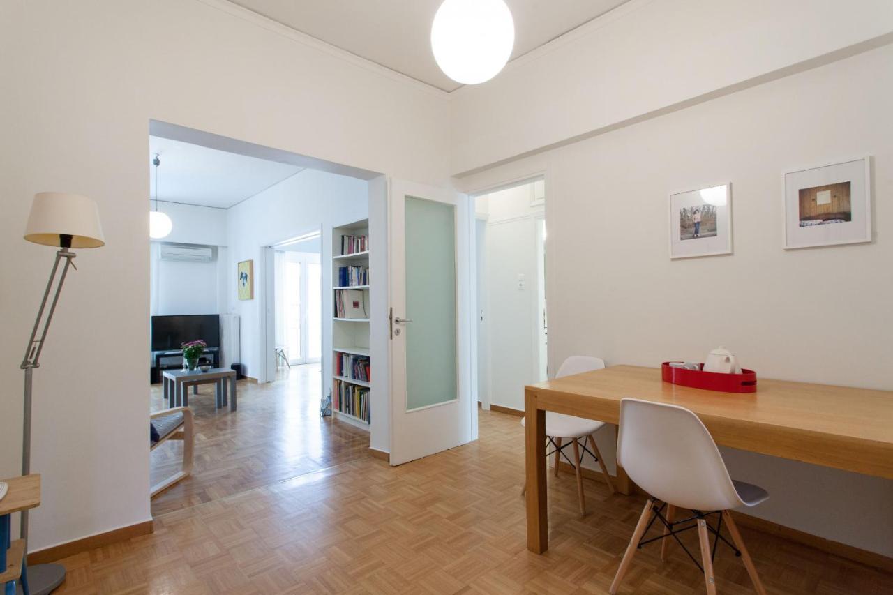 2 Bdrm Apt For Up To 6 Guests Next To Acropolis Museum Athena Bagian luar foto