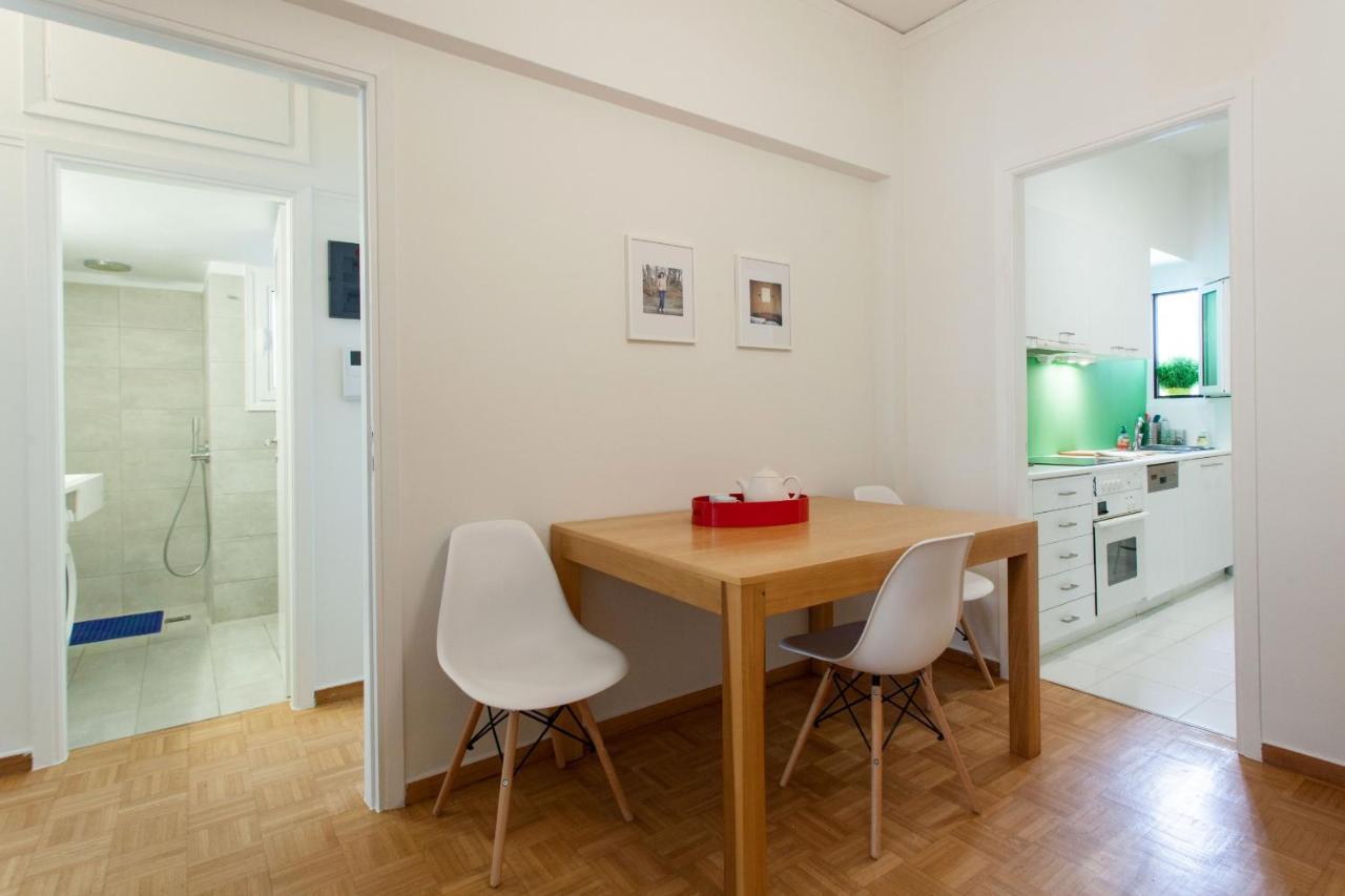 2 Bdrm Apt For Up To 6 Guests Next To Acropolis Museum Athena Bagian luar foto